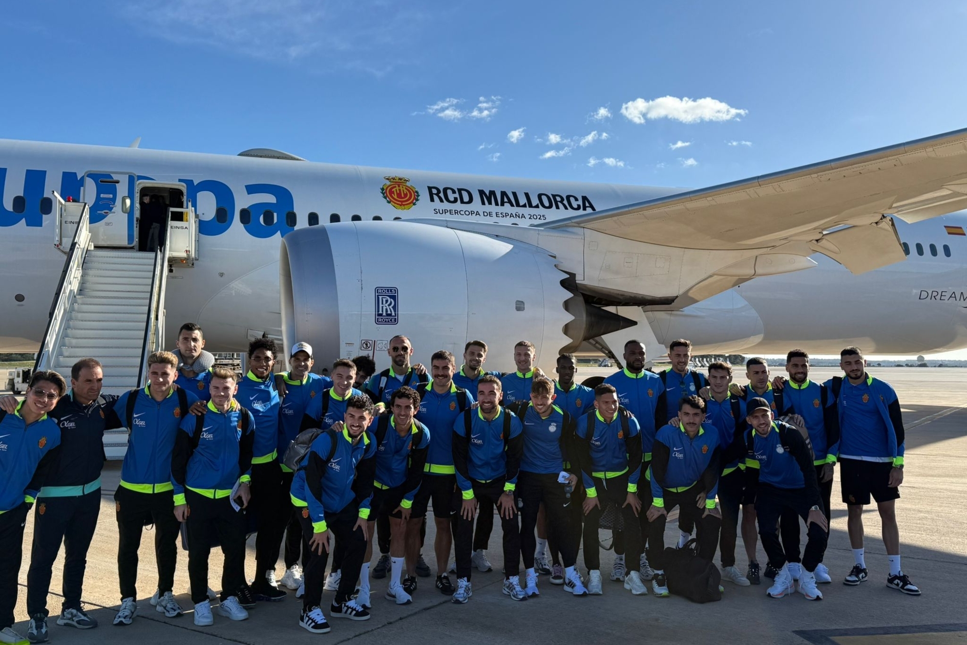 成功跻身前 成功跻身前